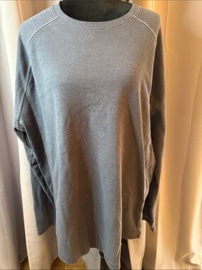 Classic Long-Sleeve Crewneck Top - Denim Blue